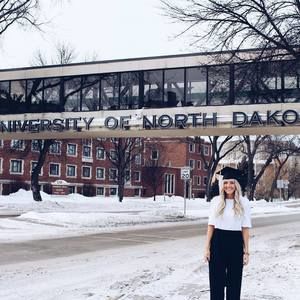 Meet your Posher, Annie